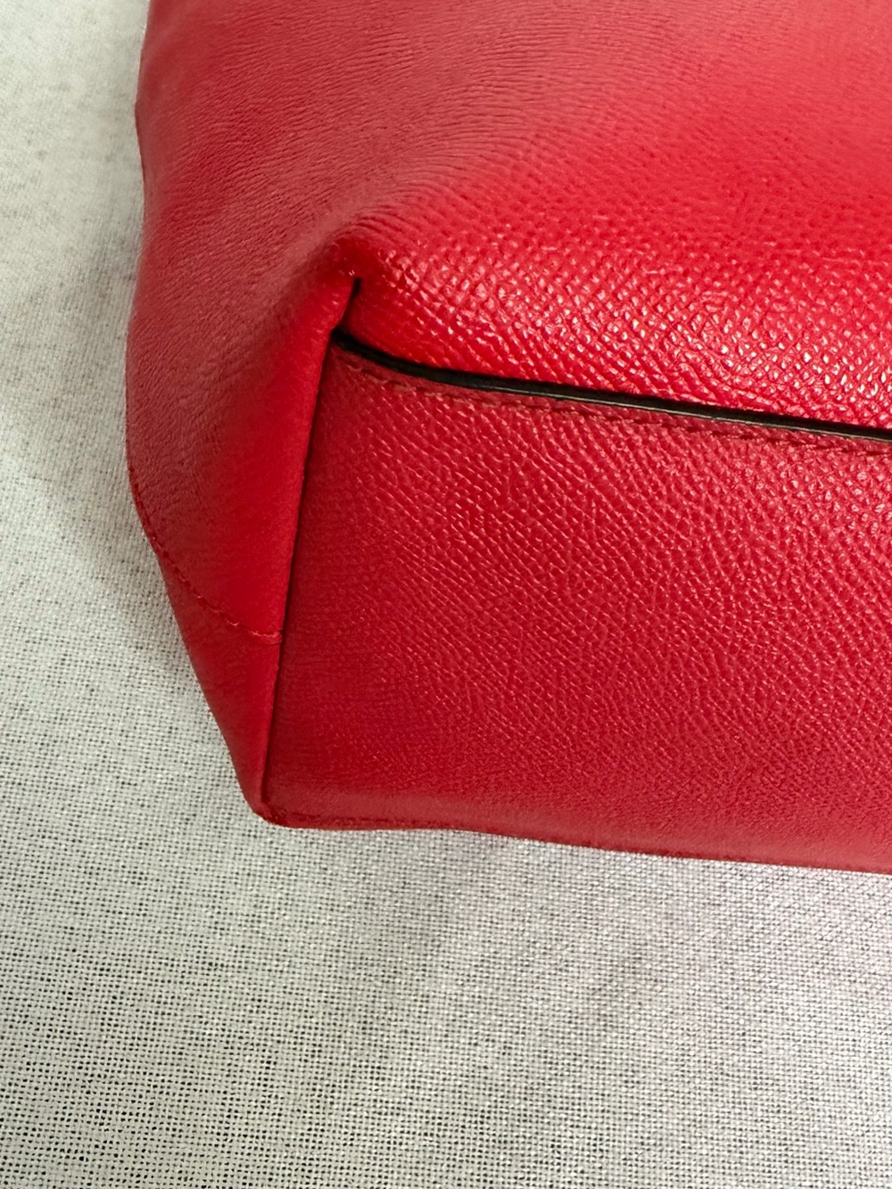Coach Crossgrain Leather City Tote - Picture 4 of 8